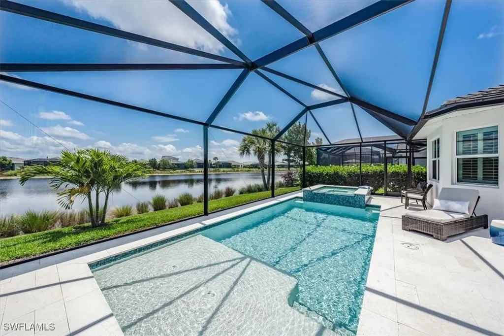 8918 Redonda Drive Naples FL 34114