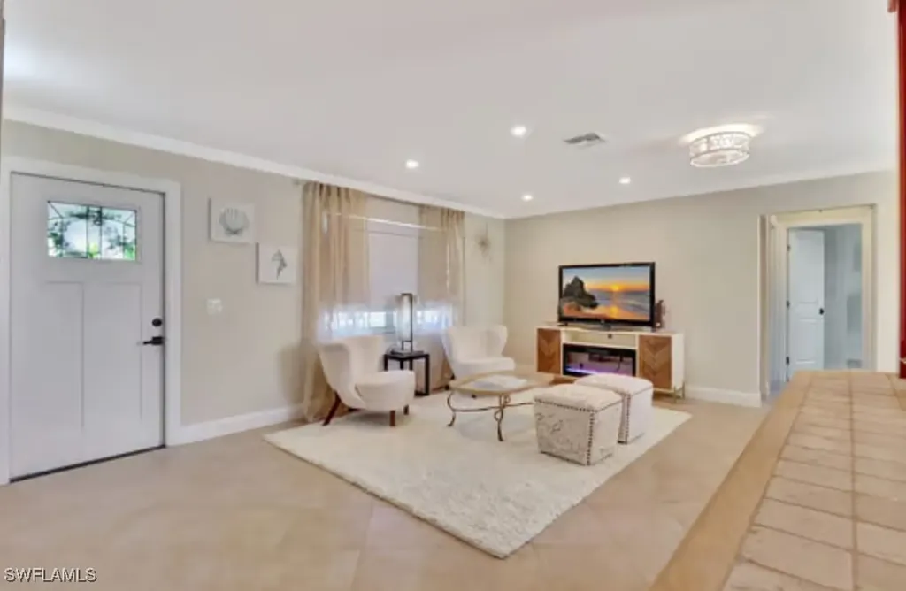 116 Capri Boulevard Naples FL 34113