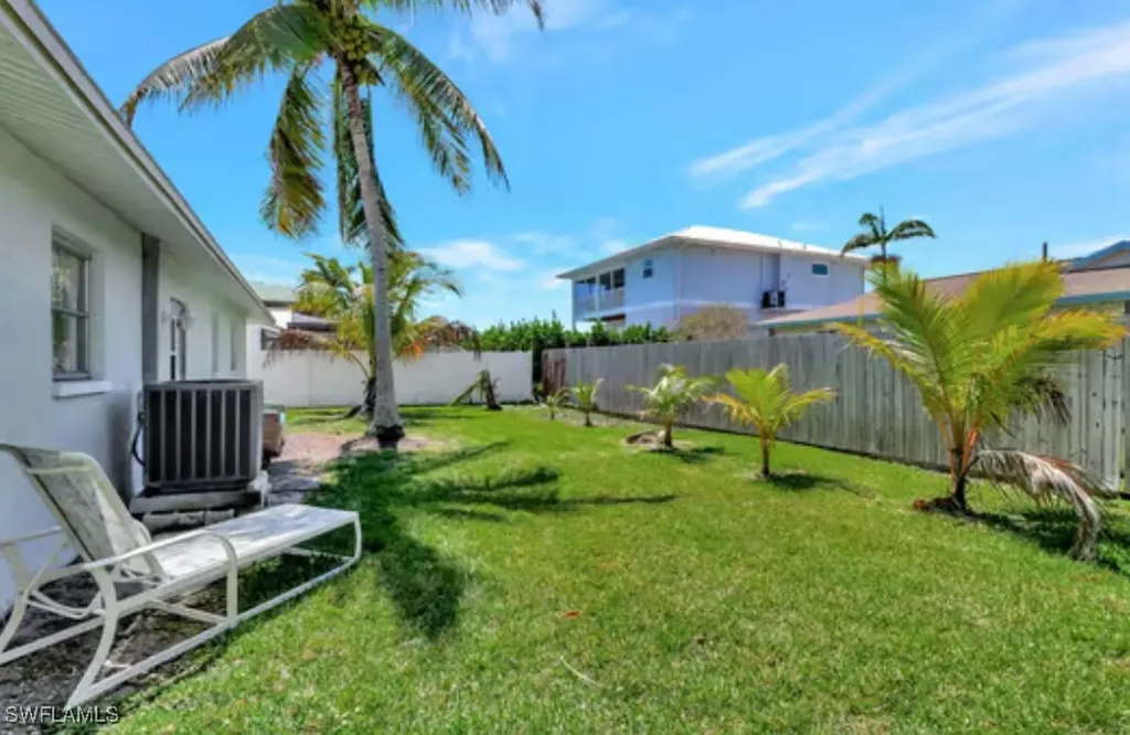 116 Capri Boulevard Naples FL 34113