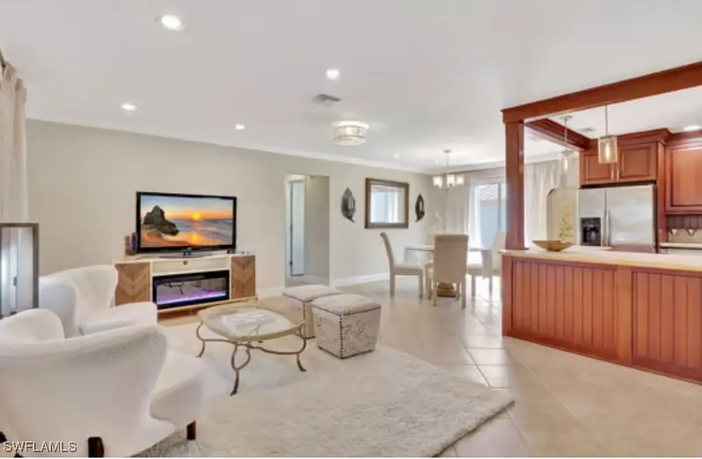 116 Capri Boulevard Naples FL 34113