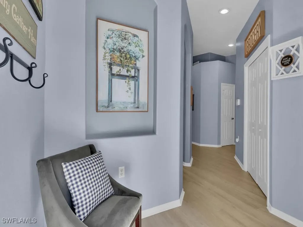 6188 Mandalay Circle Naples FL 34112