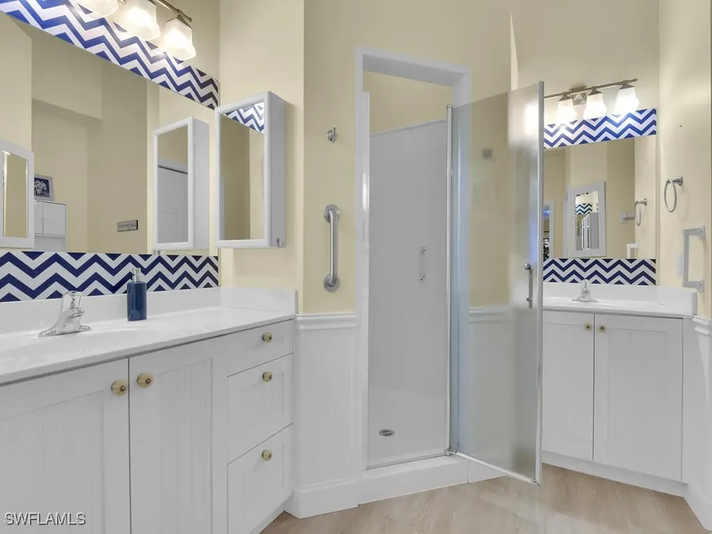 6188 Mandalay Circle Naples FL 34112