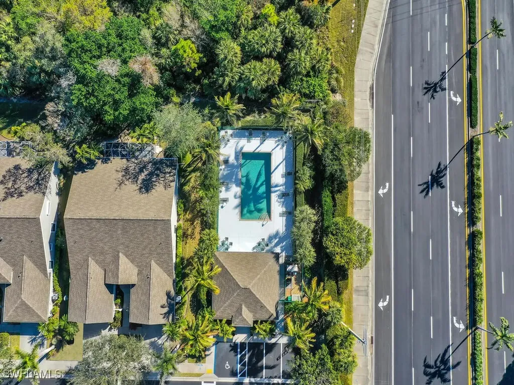 6188 Mandalay Circle Naples FL 34112