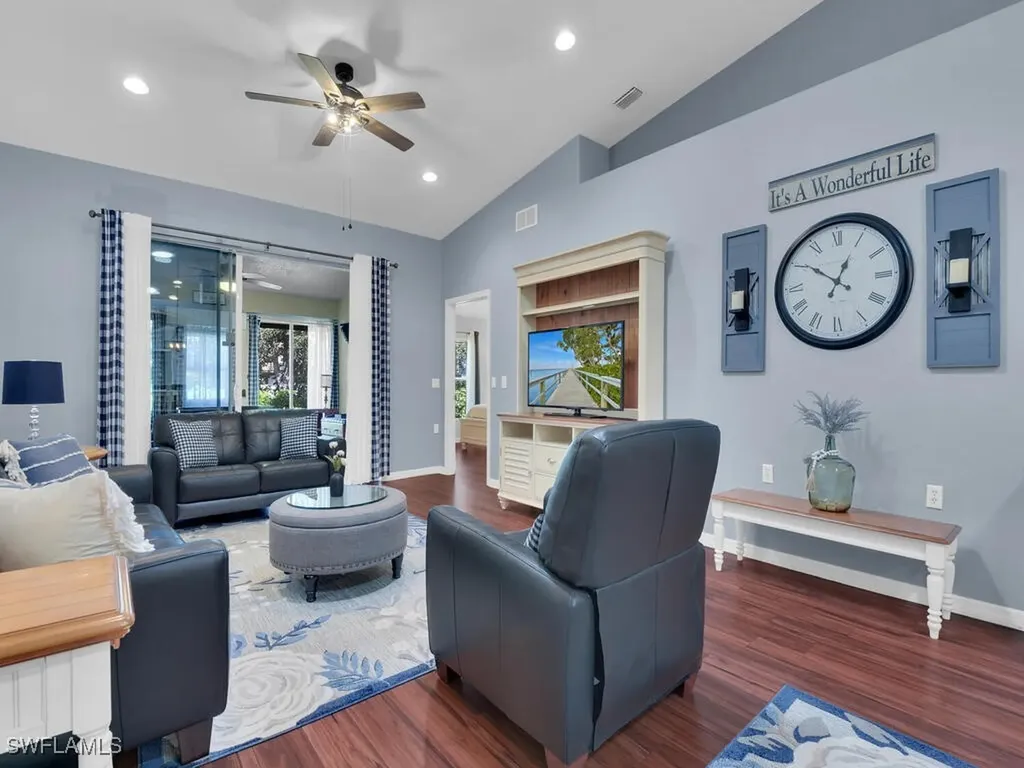 6188 Mandalay Circle Naples FL 34112