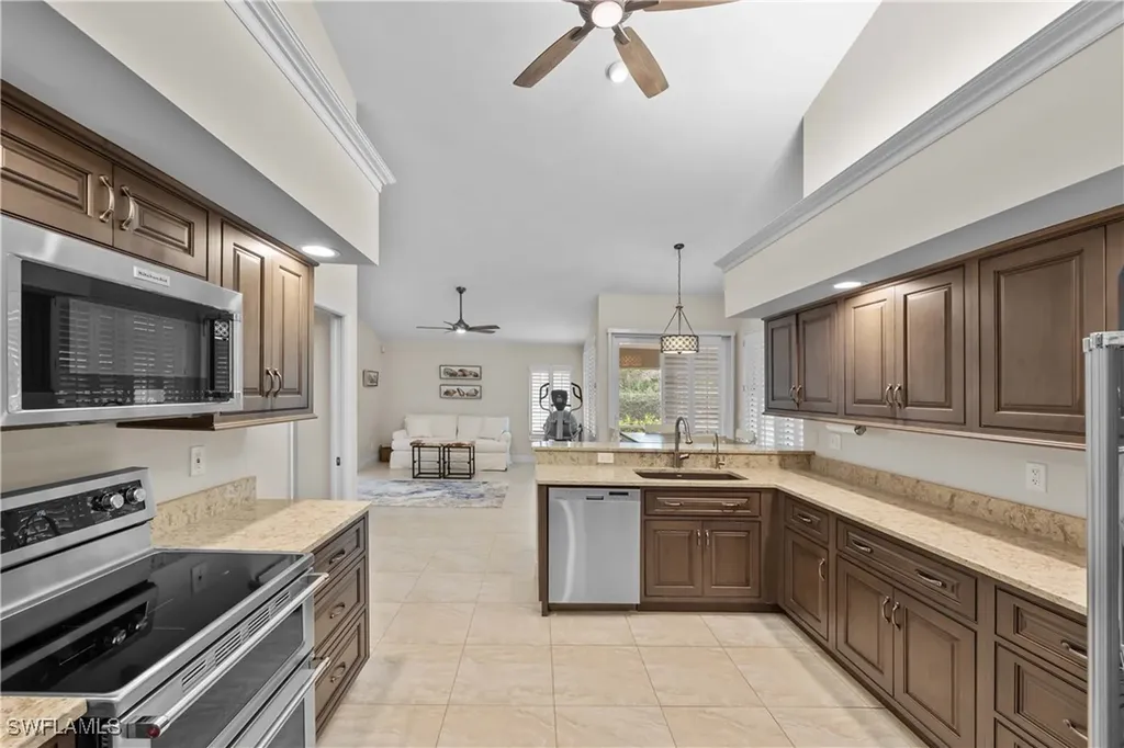 744 Belville Boulevard Naples FL 34104