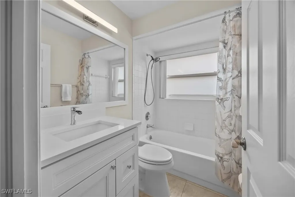 744 Belville Boulevard Naples FL 34104