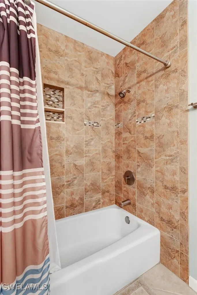 1910 Virginia Avenue Fort Myers FL 33901