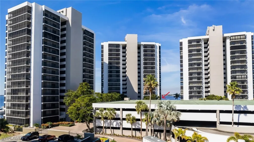 1910 Virginia Avenue Fort Myers FL 33901