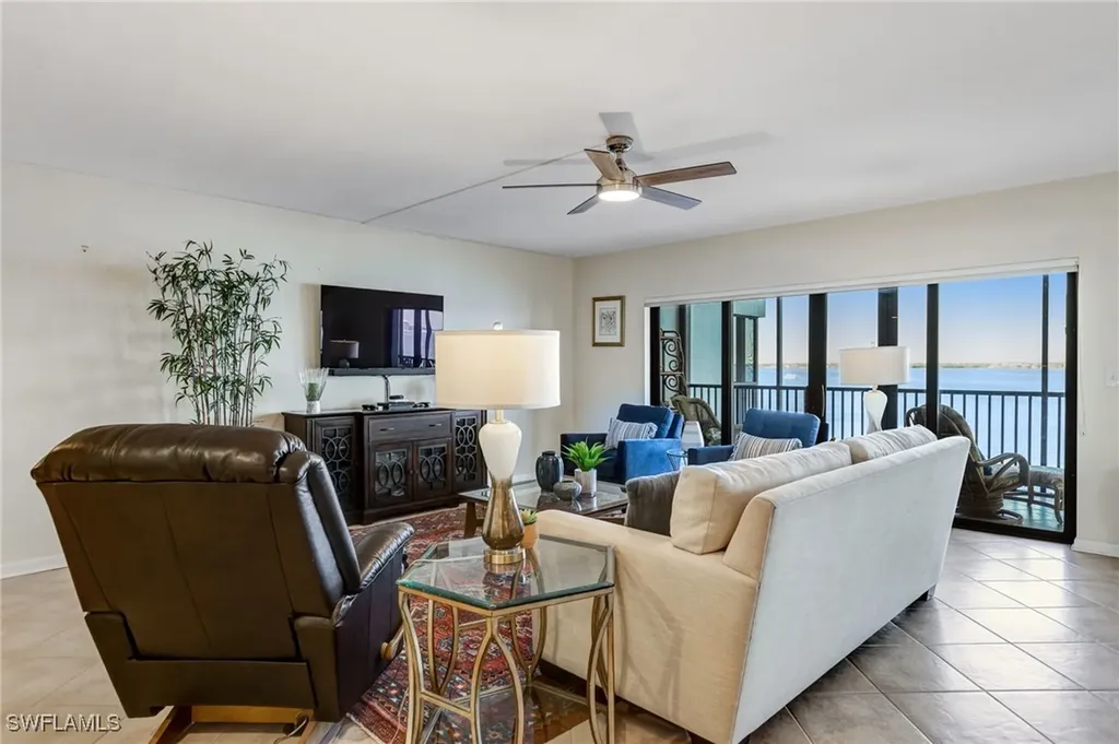 1910 Virginia Avenue Fort Myers FL 33901