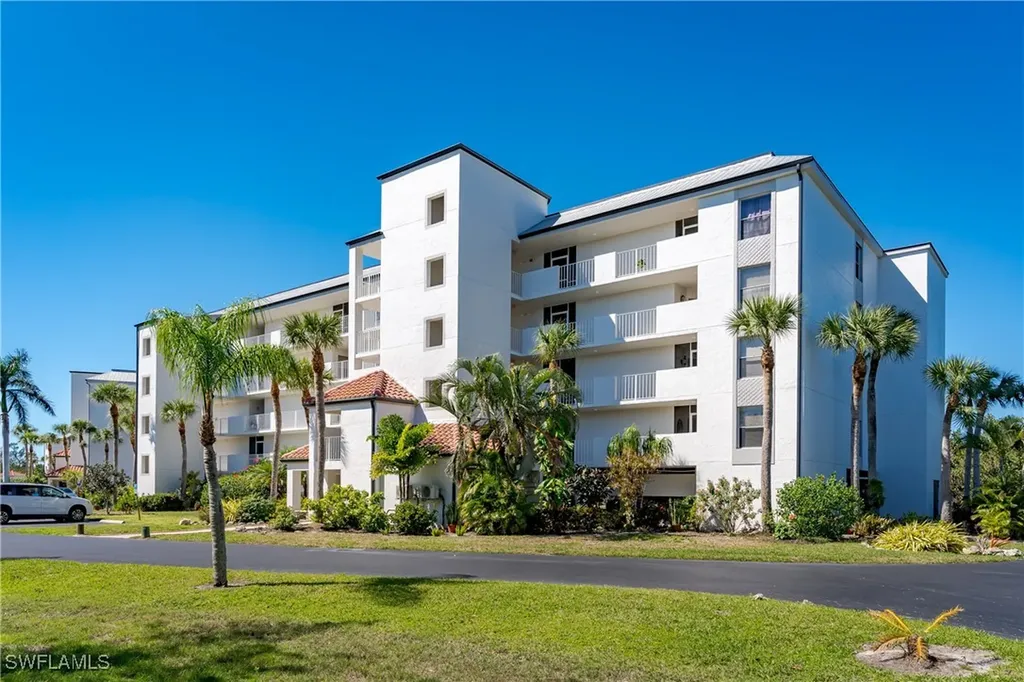 300 Stevens Landing Drive Marco Island FL 34145