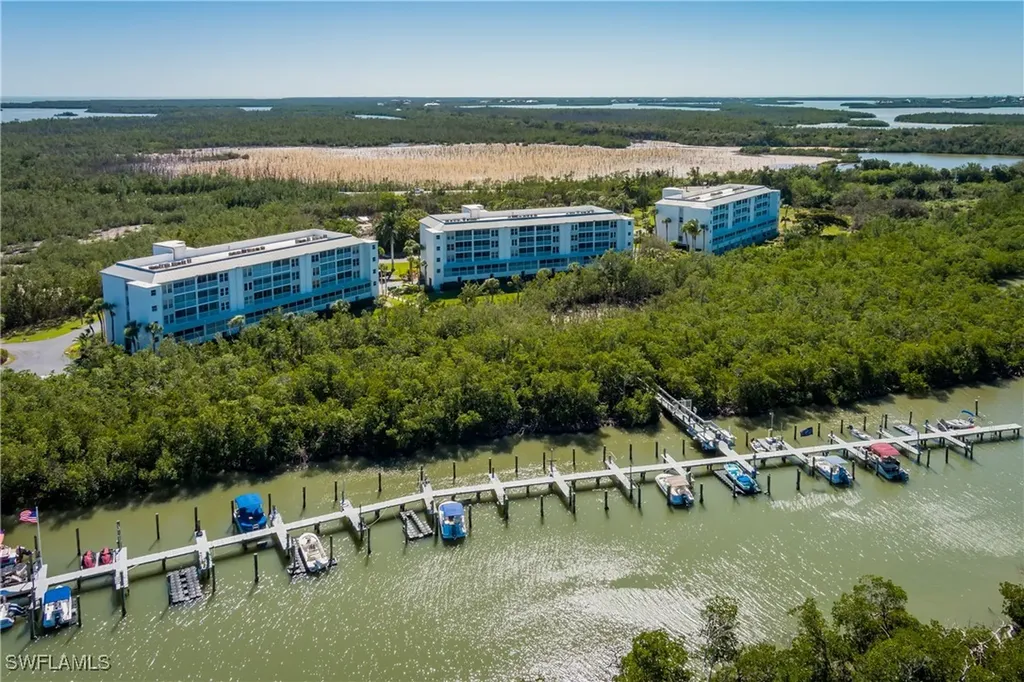 300 Stevens Landing Drive Marco Island FL 34145