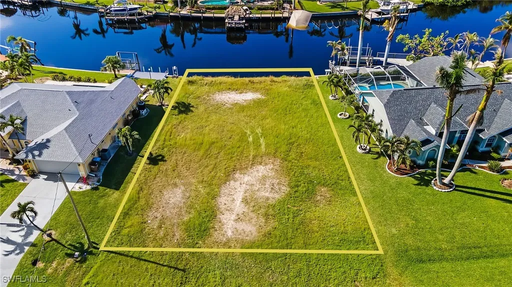 3308 SW 25th Place Cape Coral FL 33914