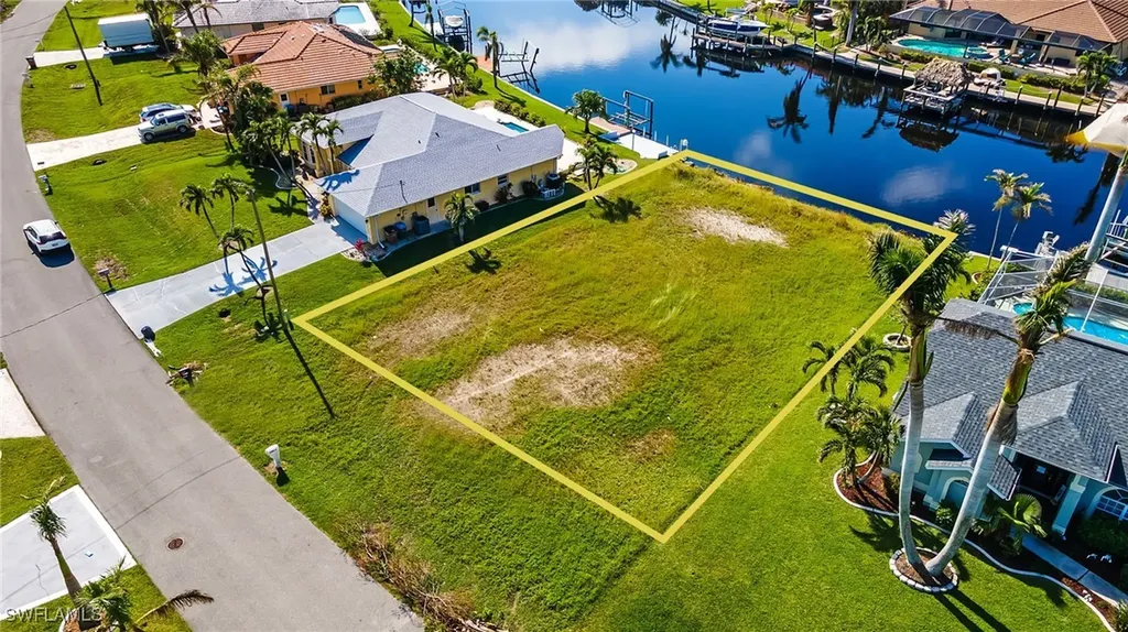 3308 SW 25th Place Cape Coral FL 33914