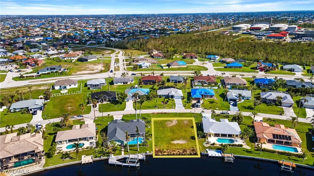 3308 SW 25th Place Cape Coral FL 33914