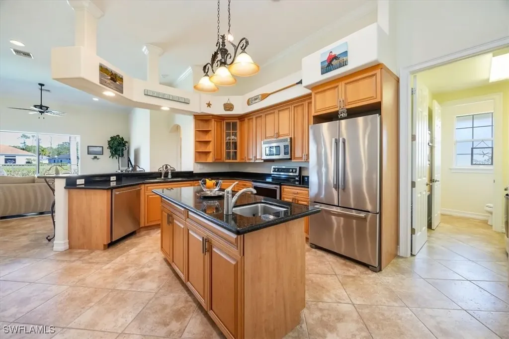 3984 Stonesthrow Court Naples FL 34109