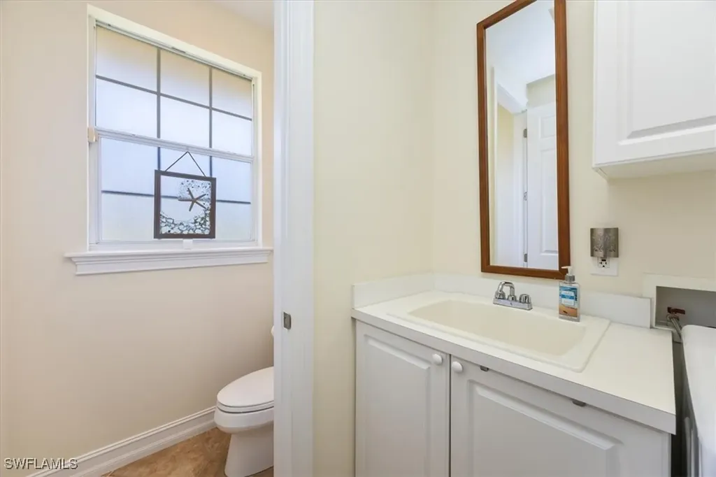 3984 Stonesthrow Court Naples FL 34109