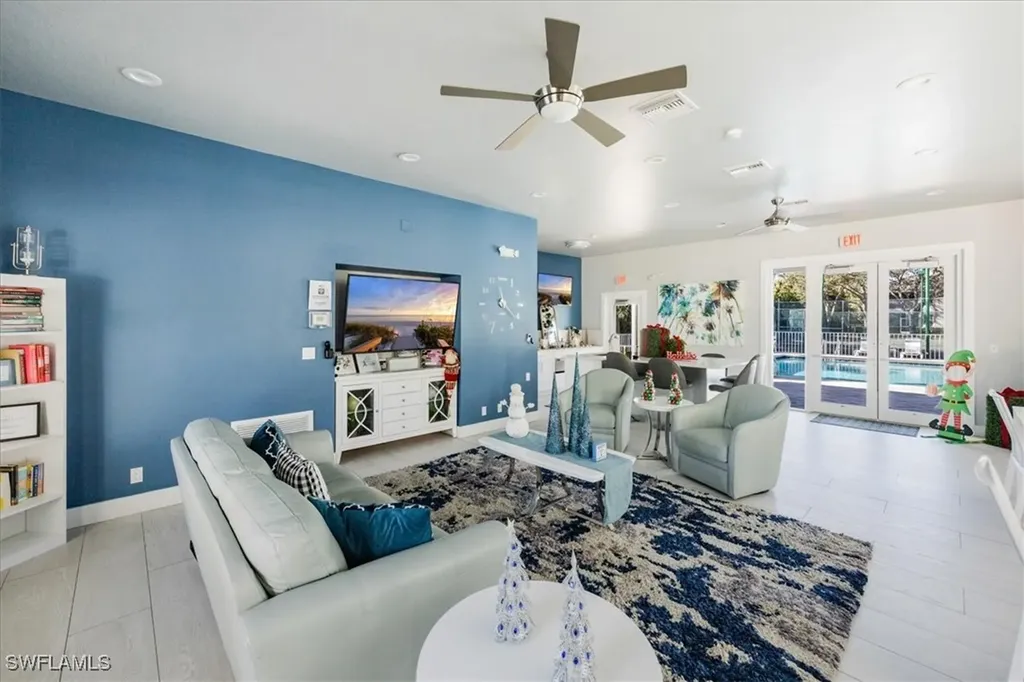 3984 Stonesthrow Court Naples FL 34109