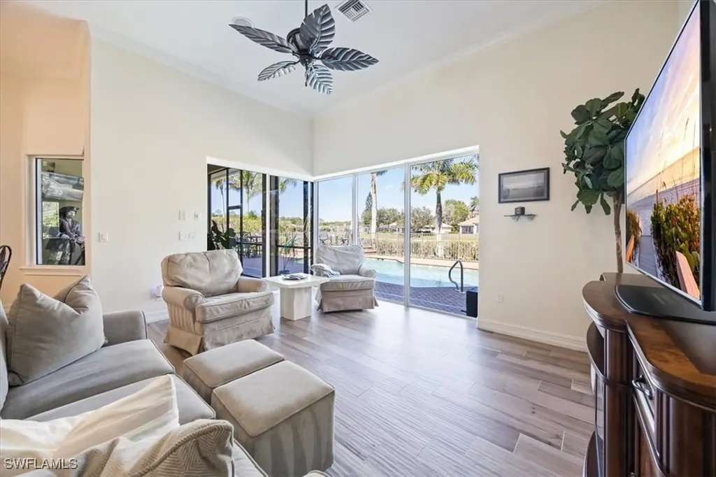 3984 Stonesthrow Court Naples FL 34109