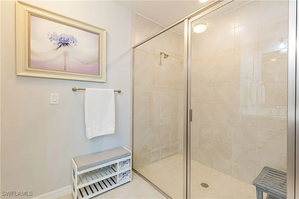 14635 Edgewater Circle Naples FL 34114