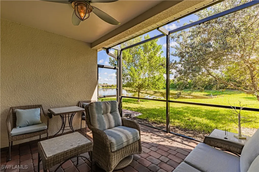 14635 Edgewater Circle Naples FL 34114