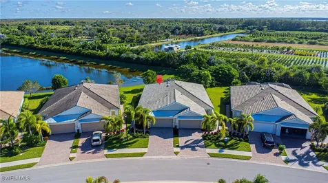 14635 Edgewater Circle Naples FL 34114