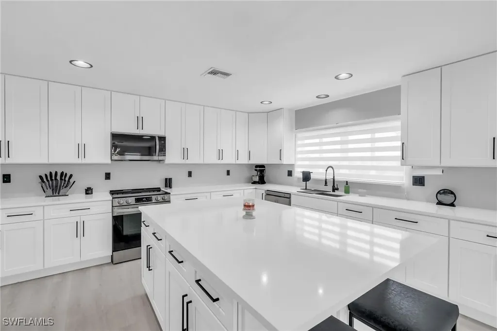 2117 NW 6th Avenue Cape Coral FL 33993