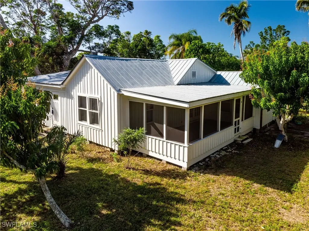 13611 Robert Road Bokeelia FL 33922