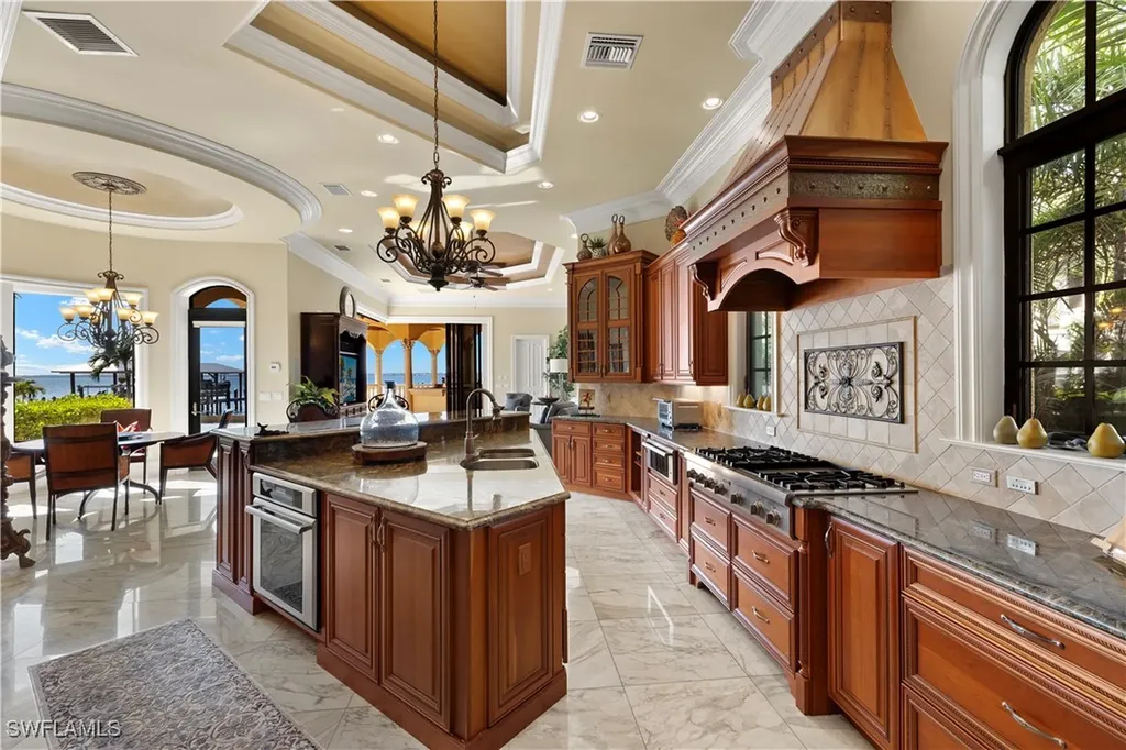 2704 Shriver Drive Fort Myers FL 33901