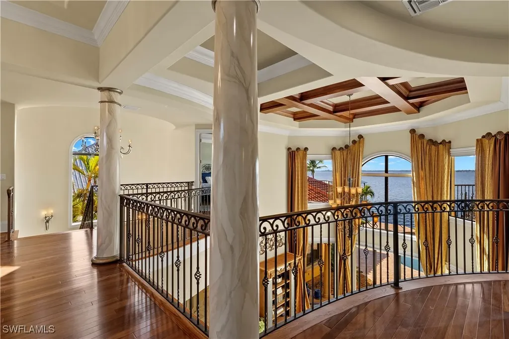 2704 Shriver Drive Fort Myers FL 33901