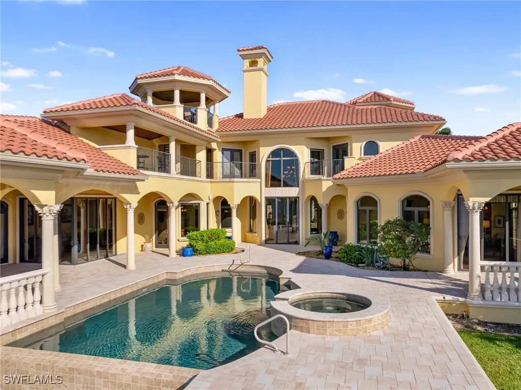 2704 Shriver Drive Fort Myers FL 33901