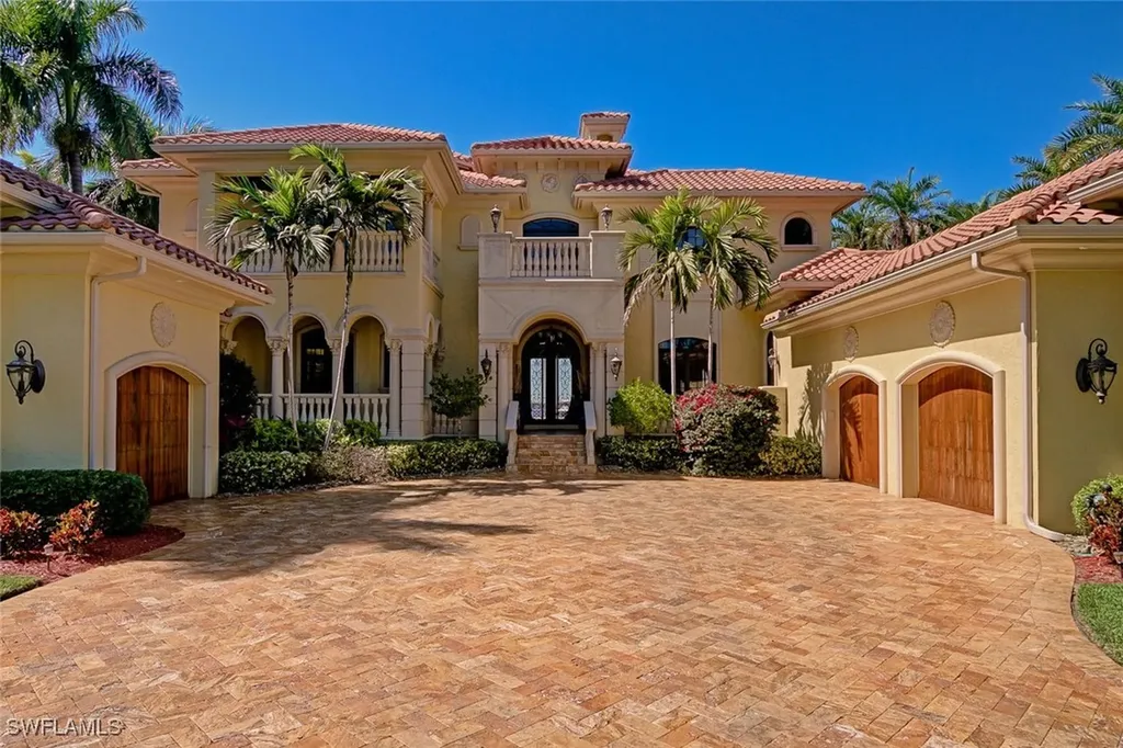 2704 Shriver Drive Fort Myers FL 33901
