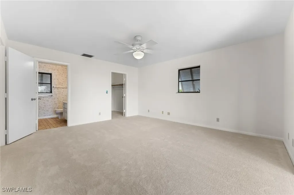 662 E Rocks Drive Sanibel FL 33957