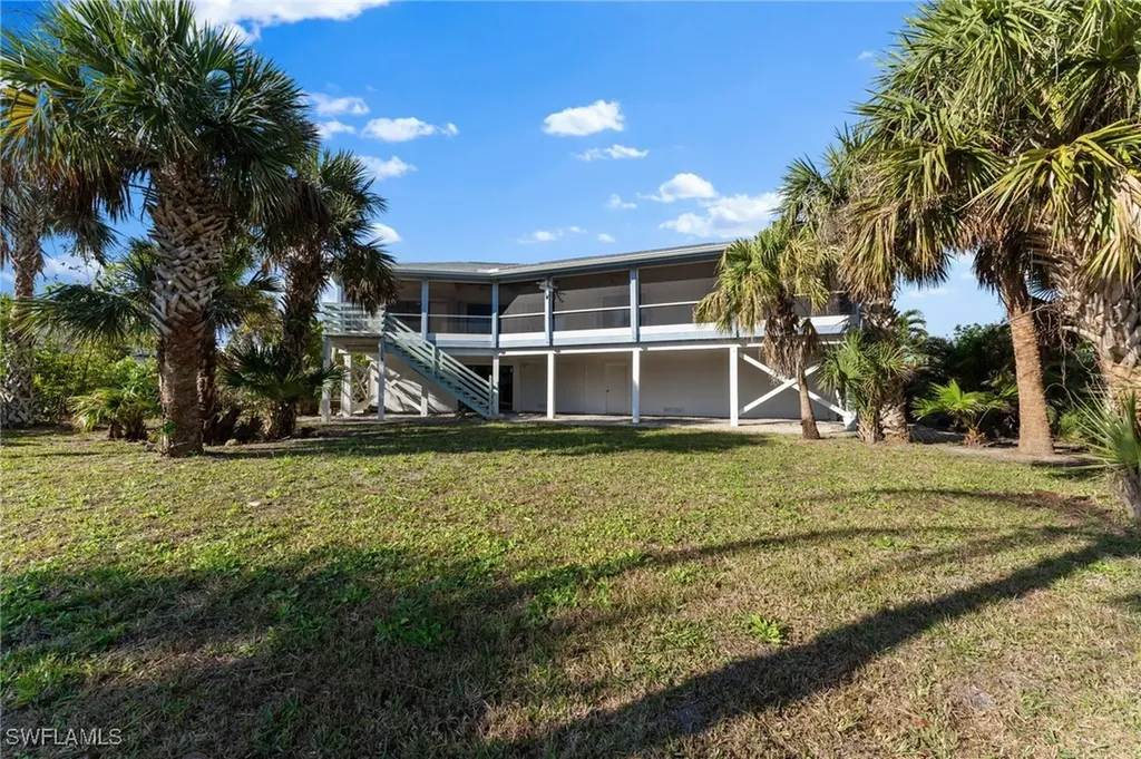 662 E Rocks Drive Sanibel FL 33957