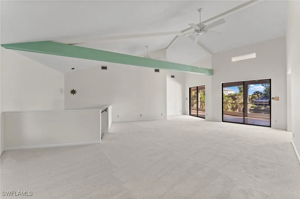 662 E Rocks Drive Sanibel FL 33957