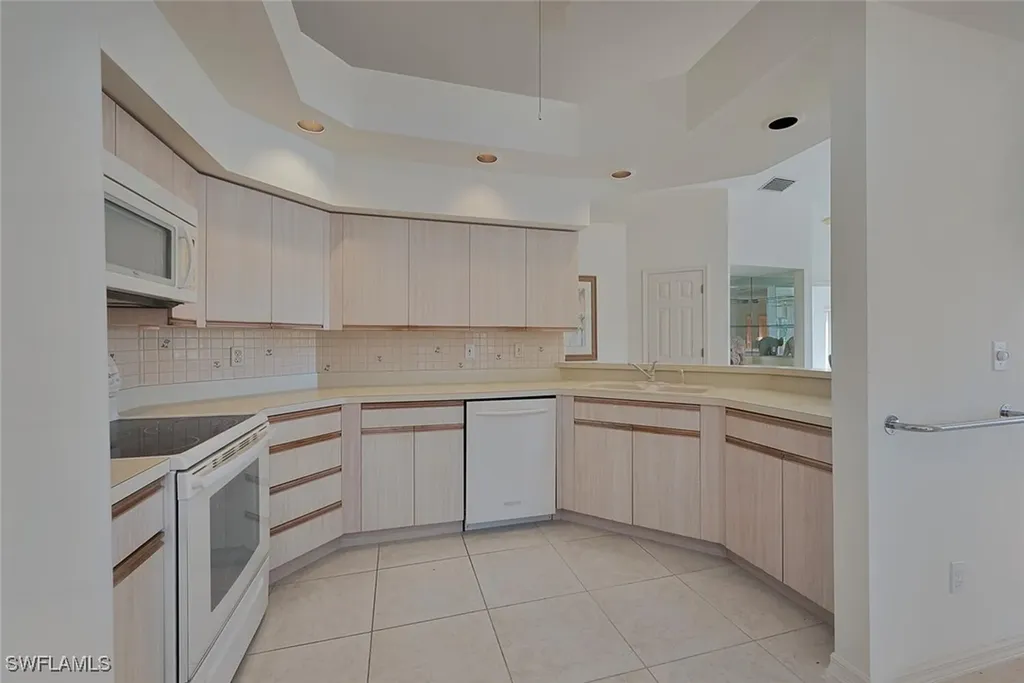 11827 Quail Village Way Naples FL 34119
