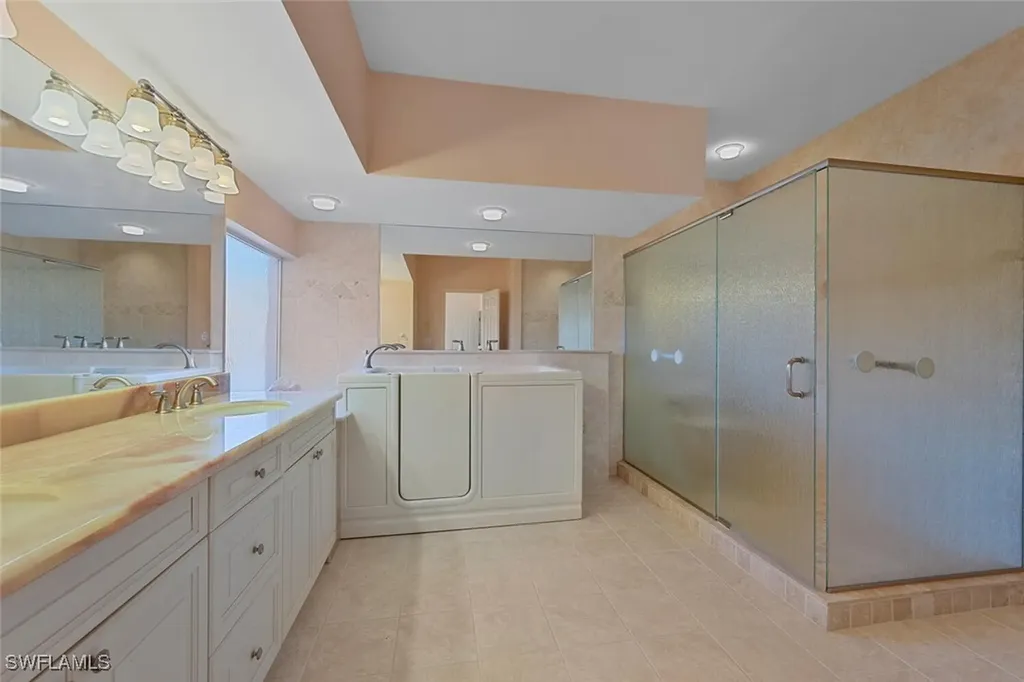 11827 Quail Village Way Naples FL 34119