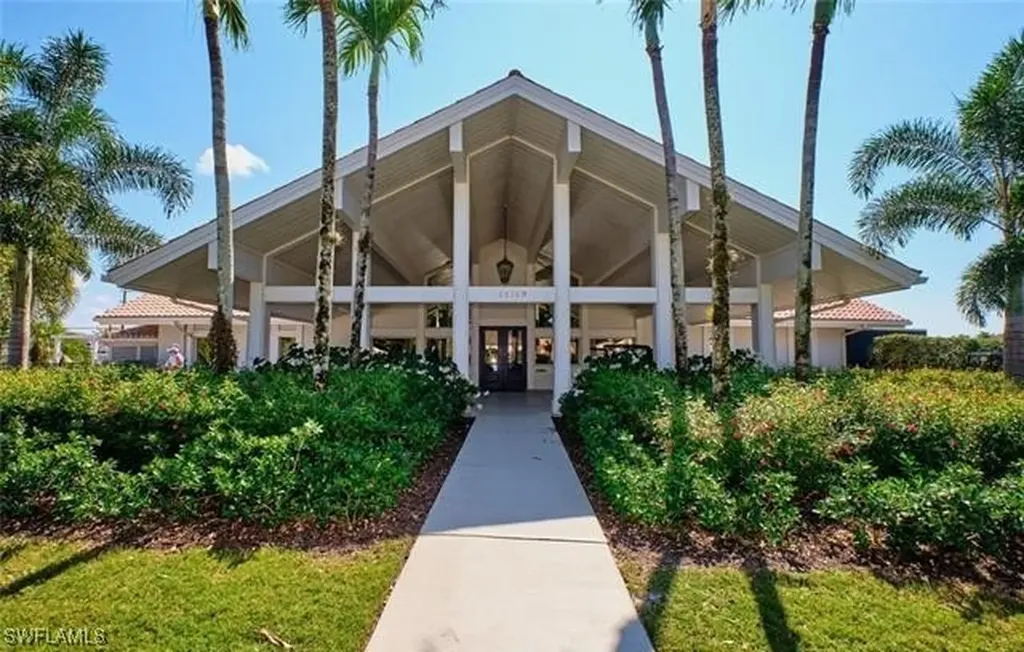 11827 Quail Village Way Naples FL 34119