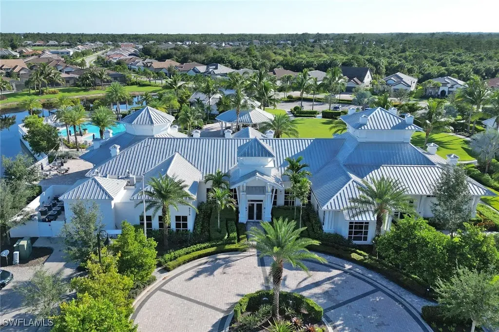 8923 Burrowing Owl Court Naples FL 34120