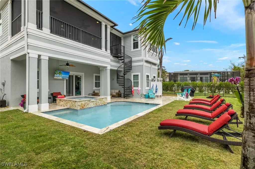 1114 Seagrape Lane Sanibel FL 33957
