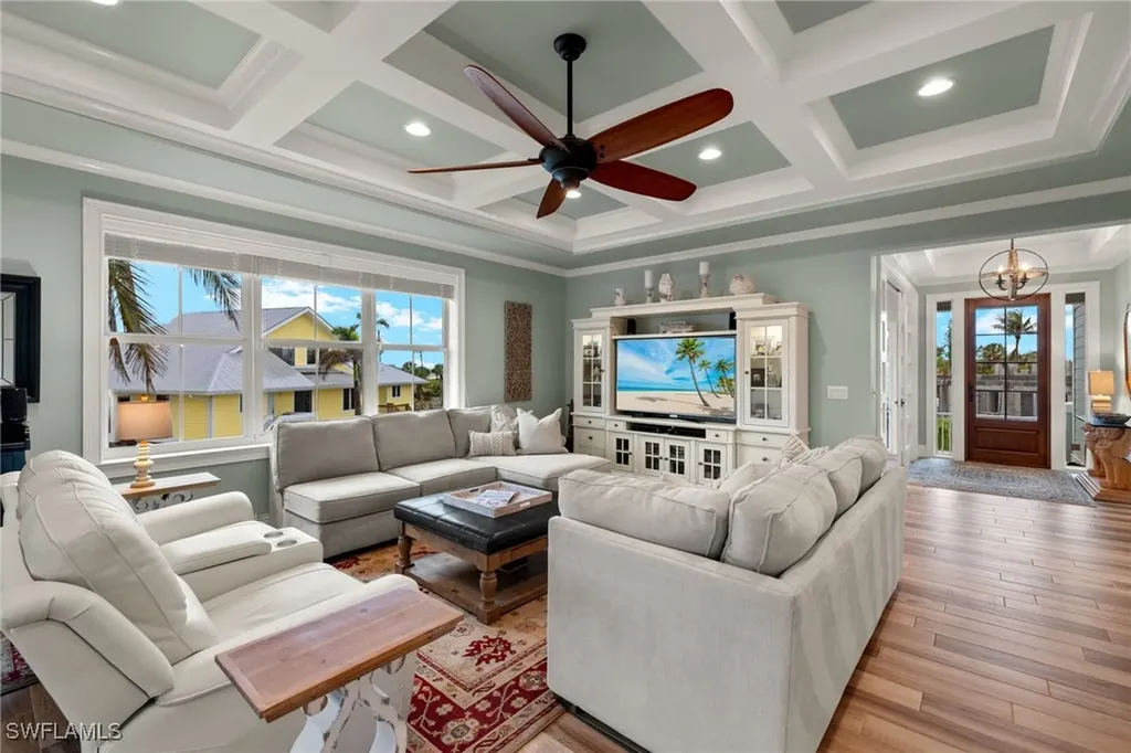 1114 Seagrape Lane Sanibel FL 33957