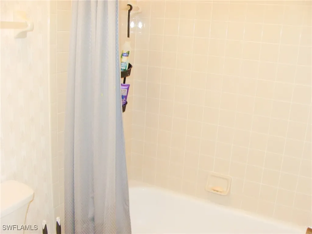 5693 Rattlesnake Hamm Road Naples FL 34113