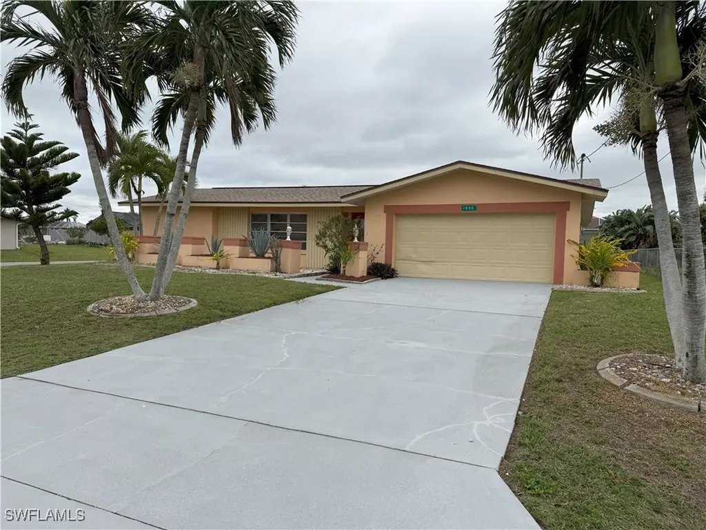 1020 SE 21st Street Cape Coral FL 33990