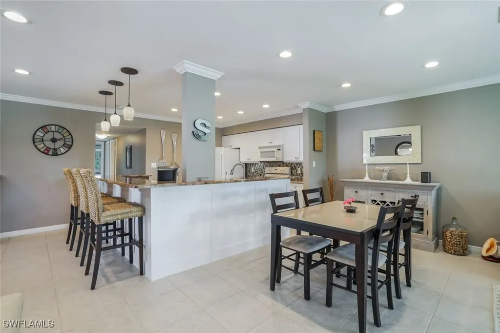 4150 Belair Lane Naples FL 34103