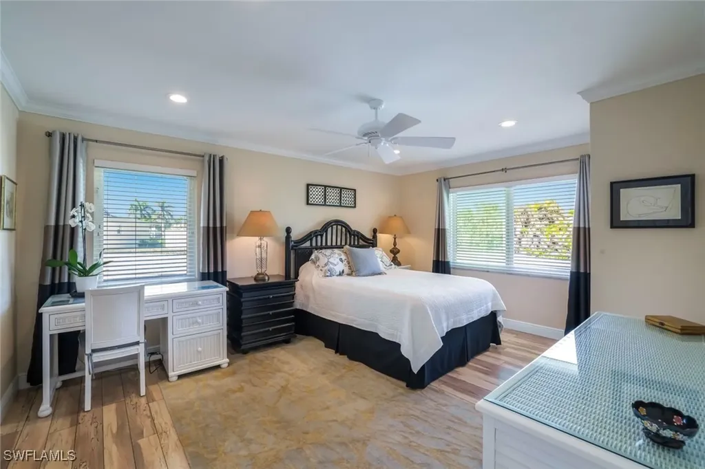 4150 Belair Lane Naples FL 34103