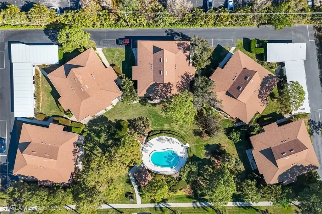 4150 Belair Lane Naples FL 34103