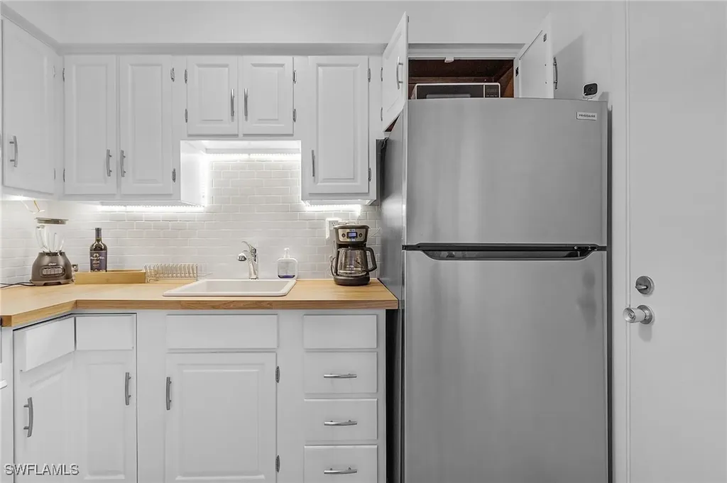 167 N Collier Boulevard Marco Island FL 34145