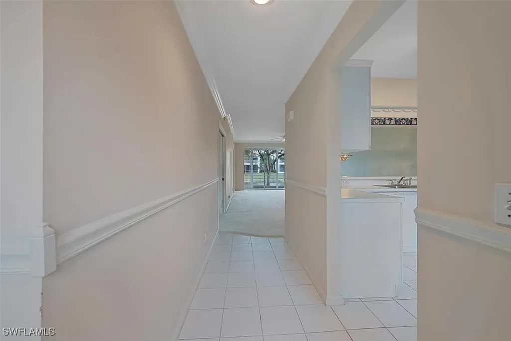 700 Saratoga Circle Naples FL 34104