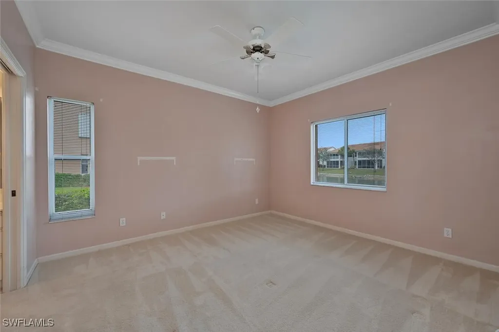 700 Saratoga Circle Naples FL 34104