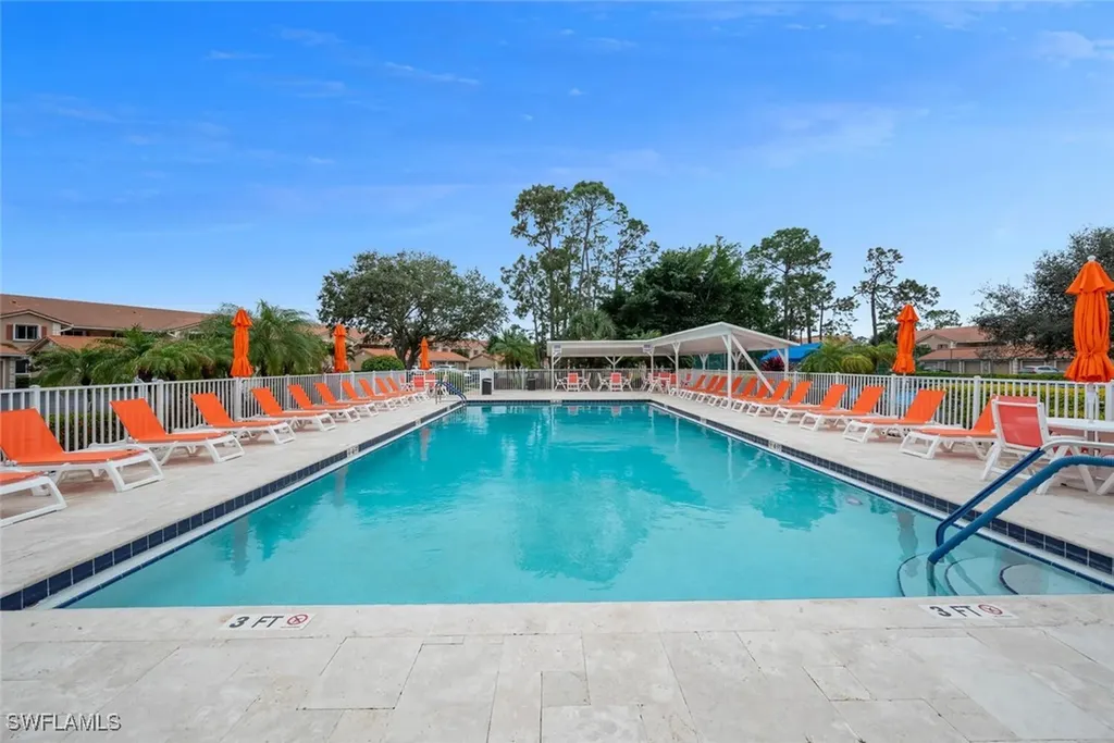 700 Saratoga Circle Naples FL 34104