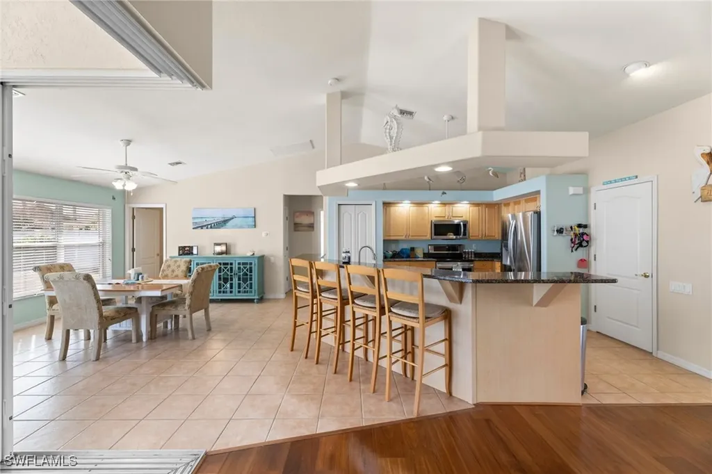 1706 SE 19th Lane Cape Coral FL 33990